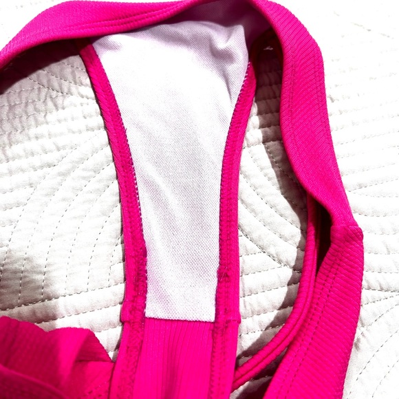 Pink bikini thong size small - Picture 3 of 6